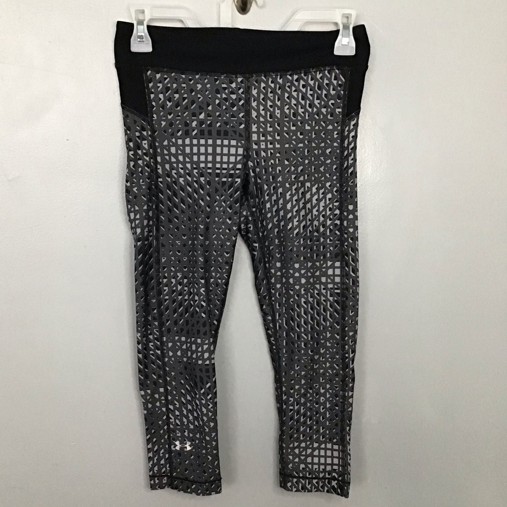 Under Armour Black & Gray Compression Leggings Size SM